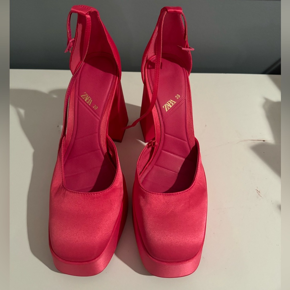 Zara heel